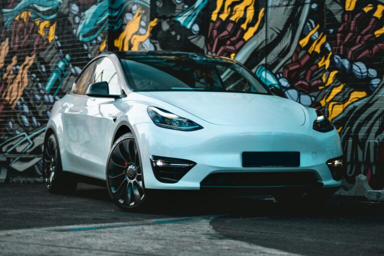 Ontdek de Betaalbare Luxe: Alles wat je moet weten over de Prijs van de Tesla Model Y